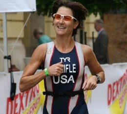 Julie races at Worlds with her Team USA uniform.